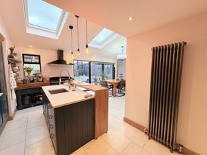 Photo 15- click for photo gallery